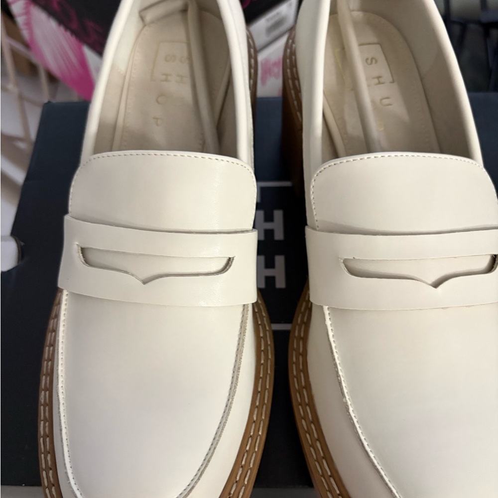 New Elegant White Loafers for Women